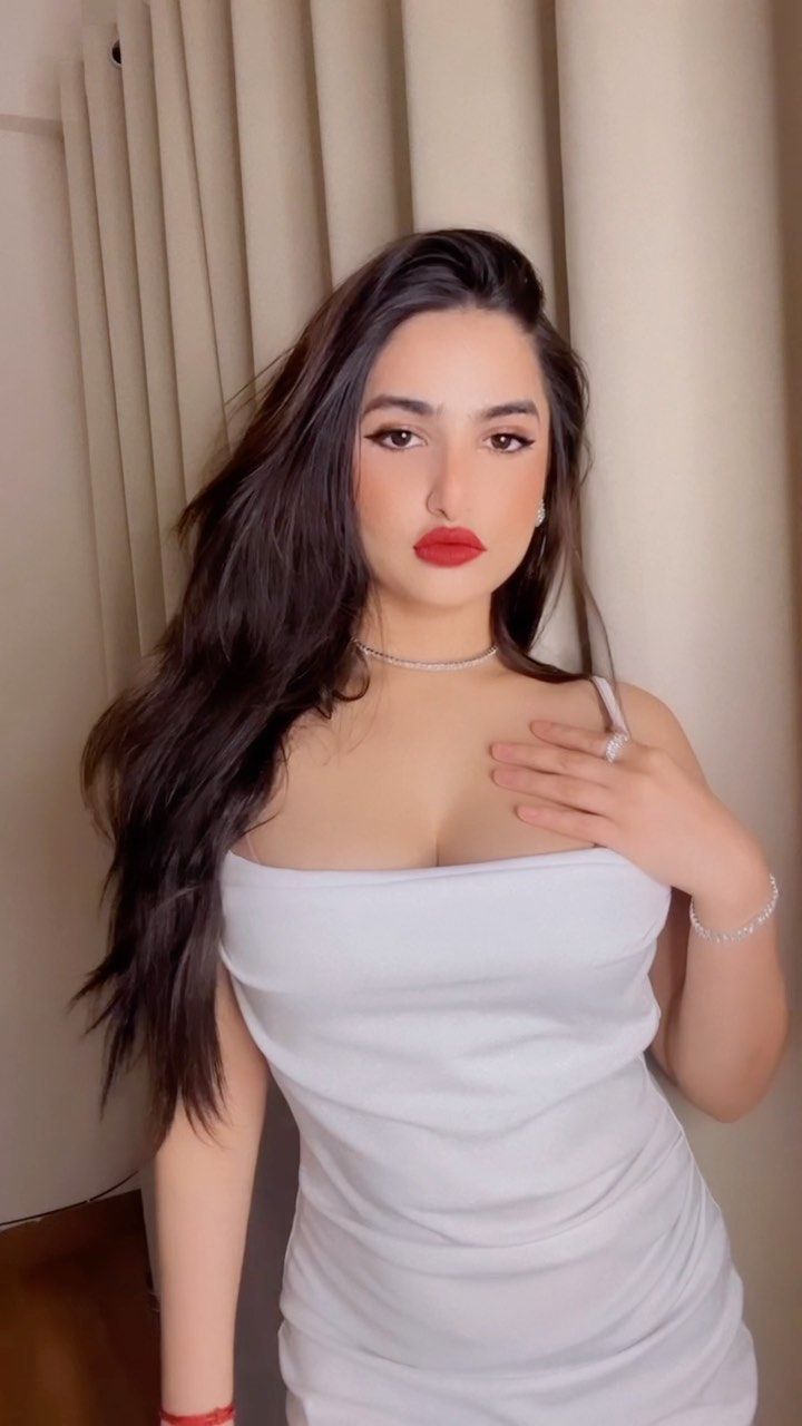 Poonam - Luxury Escort Lucknow