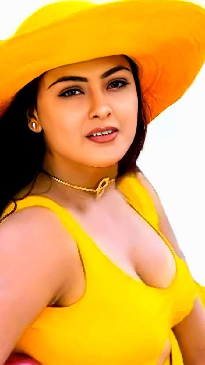 Simran - High Profile Escort Lucknow